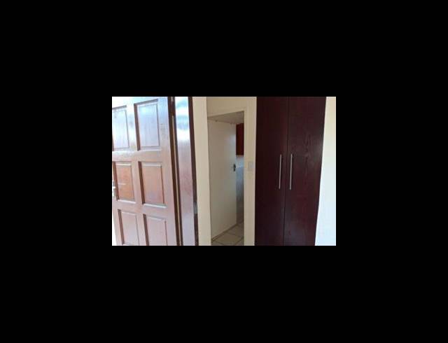 3 BEDROOM FREEHOLD FOR SALE IN HEATHERVIEW